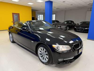 BMW Serie 3 320i 320 i 170 CV CABRIOLET**MANUALE**BOOK SERVICE**FULL OPTIONAL*MERAVIGLIOSA* Nero usata Ciserano