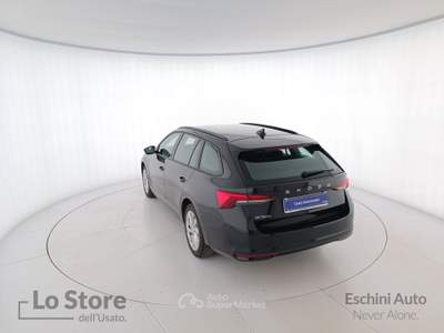 Skoda Octavia wagon 2.0 tdi style 150cv dsg Nero usata Pisa