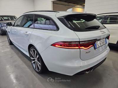 Jaguar XF Sportbrake 2.0d i4 Portfolio AUTOMATICO /TETTO PANORAMICO Bianco usata Martinengo