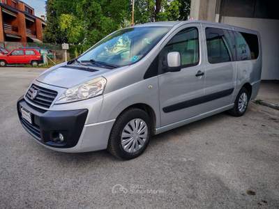 Fiat Scudo Pochi chilometri, allestito per trasporto disabili Argento usata UDINE