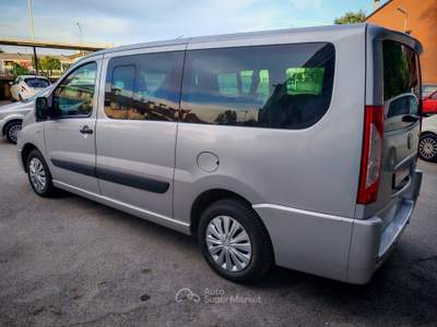 Fiat Scudo Pochi chilometri, allestito per trasporto disabili Argento usata UDINE