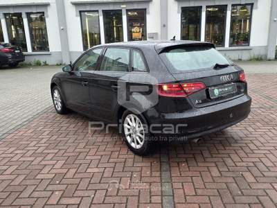 Audi A3 AUDI A3 SPB 1.6 TDI clean diesel Business Nero usata Gallarate