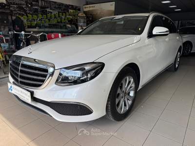 Mercedes-Benz Classe E E 220 d S.W. Auto Exclusive SOLI 56.000 KM REALI PERFETTA PARI AL NUOVO!!!! Bianco usata Viareggio