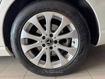Mercedes-Benz Classe E E 220 d S.W. Auto Exclusive SOLI 56.000 KM REALI PERFETTA PARI AL NUOVO!!!! Bianco usata Viareggio