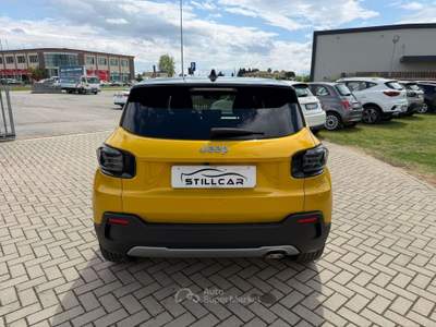 Jeep Avenger Avenger 1.2 turbo Summit fwd 100cv Oro usata Savignano sul Rubicone