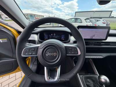 Jeep Avenger Avenger 1.2 turbo Summit fwd 100cv Oro usata Savignano sul Rubicone