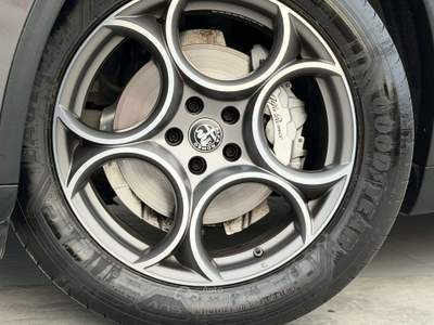 Alfa Romeo Stelvio 2.2 AT8 160 CV Super Rwd auto UNICO PROPRIETARIO ITALIANA Grigio usata Pomigliano d'Arco