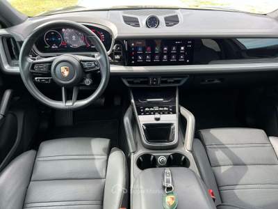 Porsche Cayenne Coupé 3.0 354cv TIPTRONIC MY24 ITALIANA IVA ESP Nero usata Pomigliano d'Arco