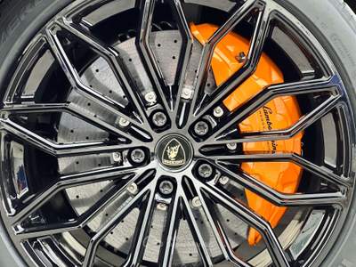 Lamborghini Urus SE 4.0 799 CV V8 phev IVA ESPOSTA ITALIANO KM 0 Nero usata Pomigliano d'Arco
