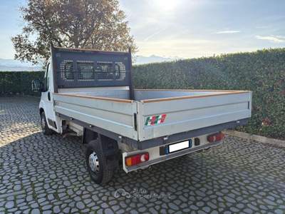 Citroen Jumper Citroen Jumper 3S 33 2.0B-HDi 130 PM Business Bianco usata Teramo