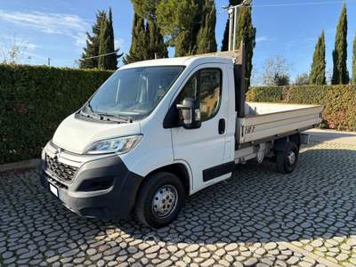 Citroen Jumper Citroen Jumper 3S 33 2.0B-HDi 130 PM Business Bianco usata Teramo