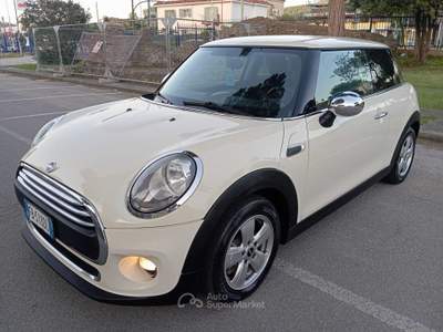MINI One D business usata Pozzuoli