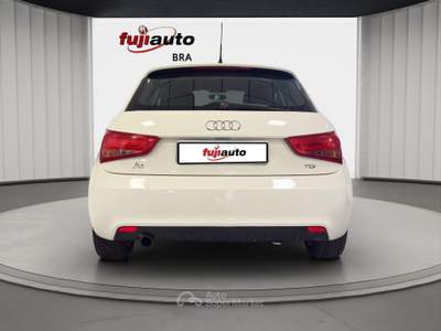 Audi A1 A1 Sportback 1.6 tdi Ambition 90cv Bianco usata Bra