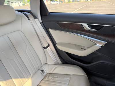 Audi A6 Audi A6 Avant Cambio Automatico Pefette Condizioni Nero usata Crema