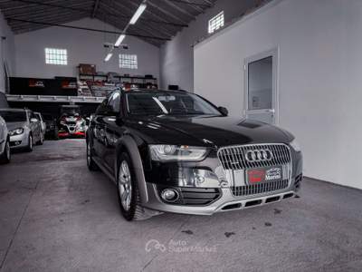 Audi A4 Audi A4 allroad 2.0 TDI 177 CV S tronic Business Nero usata Faenza