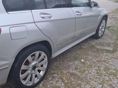 Mercedes-Benz GLK vendisi Grigio usata Siena