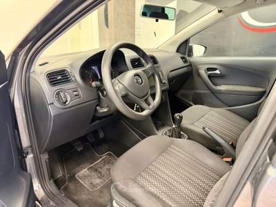 Volkswagen Polo 5p. Trendline BlueMotion Technology Grigio usata Rimini