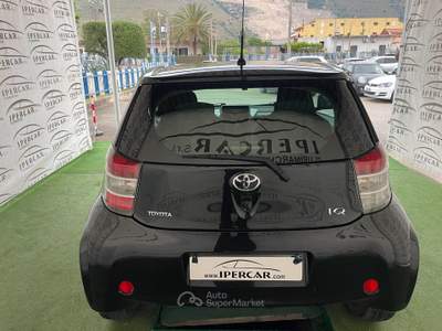 Toyota iQ 1.4 DIESEL Sol Nero usata Acerra