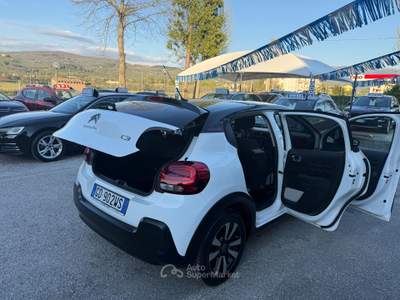 Citroen C3 "UNA CHICCA" 1.2 C-Series +GPL Bianco usata Assisi
