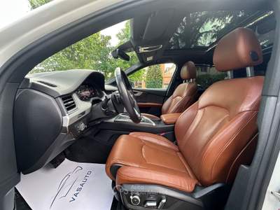 Audi Q7 272 CV quattro tiptronic Sport Plus 7 POSTI Bianco usata San Lazzaro di Savena