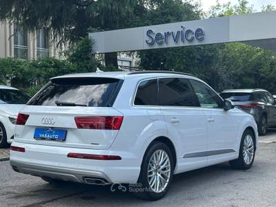 Audi Q7 272 CV quattro tiptronic Sport Plus 7 POSTI Bianco usata San Lazzaro di Savena