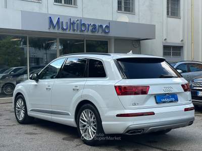 Audi Q7 272 CV quattro tiptronic Sport Plus 7 POSTI Bianco usata San Lazzaro di Savena