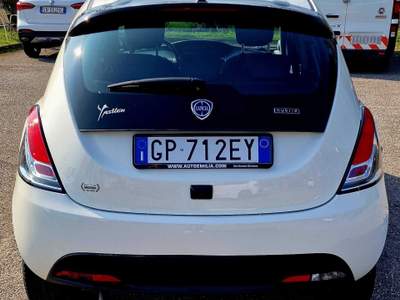 Lancia Ypsilon GOLD 5 POSTI Bianco usata San Donato Milanese