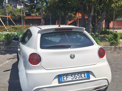 Alfa Romeo MiTo Soft Tuning monocolore, dashcam, autoradio con bluetooth Bianco usata San Giovanni la Punta