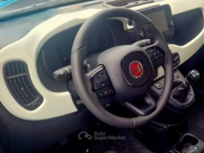 Fiat Panda LA CROSS PICCOLA MA GENEROSA Blu/Azzurro usata San Donato Milanese