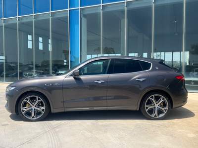 Maserati Levante 275cv Q4 Grigio usata Gela