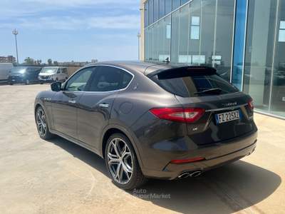 Maserati Levante 275cv Q4 Grigio usata Gela