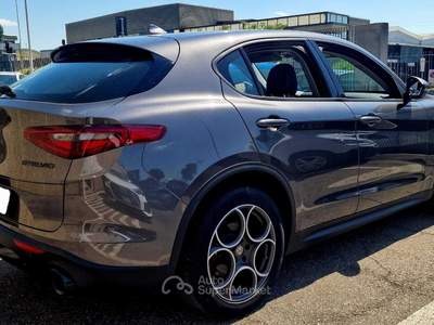 Alfa Romeo Stelvio MAI TROPPI KM PER UNA STELVIO - KM PERCORSI TUTTI IN AUTOSTRADA Grigio usata San Donato Milanese