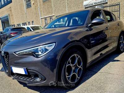 Alfa Romeo Stelvio MAI TROPPI KM PER UNA STELVIO - KM PERCORSI TUTTI IN AUTOSTRADA Grigio usata San Donato Milanese
