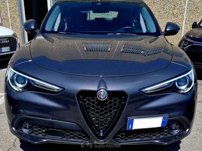 Alfa Romeo Stelvio MAI TROPPI KM PER UNA STELVIO - KM PERCORSI TUTTI IN AUTOSTRADA Grigio usata San Donato Milanese