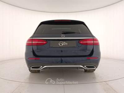 Mercedes-Benz Classe E E sw 220 d premium plus 4matic auto my20 Blu/Azzurro usata Rivoli