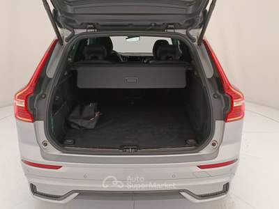 Volvo XC60 Xc60 2.0 b4 plus dark auto Argento usata Rivoli