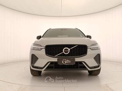 Volvo XC60 Xc60 2.0 b4 plus dark auto Argento usata Rivoli