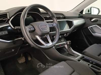 Audi Q3  -  - q3 45 1.4 tfsi e s line edition s-tronic Bianco usata Rivoli