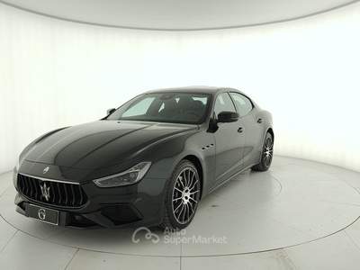 Maserati Ghibli Ghibli 3.0 v6 modena 430cv awd auto Nero usata Cuneo