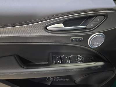 Alfa Romeo Stelvio Turbo diesel 210 cv veloce Verde usata Firenze