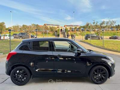 Suzuki Swift 1.2 HYBRID TOP+NAVI+RETROCAMERA+CERCHI BLACK Nero usata Civitavecchia