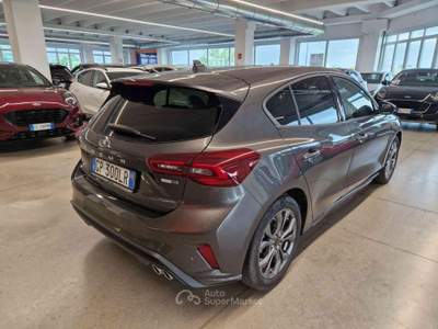 Ford Focus 1.0 EcoBoost Hybrid 125 CV 5p. ST-Line Grigio usata Imola