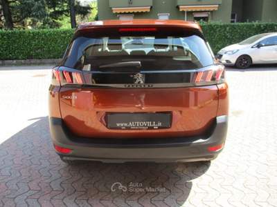 Peugeot 5008 BlueHDi 130 S&S EAT8 Active Business *7 POSTI!* Marrone usata VILLASANTA