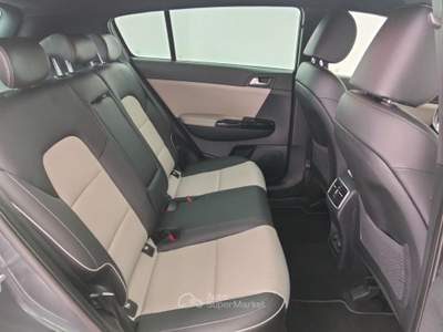 Kia Sportage 1.6 CRDI 136 CV DCT7 AWD GT Line Grigio usata Lurate Caccivio