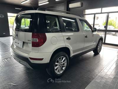 Skoda Yeti 1.2 Tsi Ambition Gpl Bianco usata Santa Maria a Monte