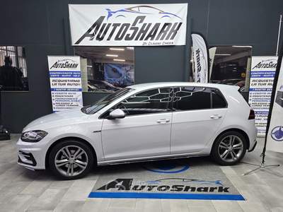 Volkswagen Golf VOLKSWAGEN GOLF R-Line 1.6 TDI 116 CV 5p. SPORT Bianco usata Torino