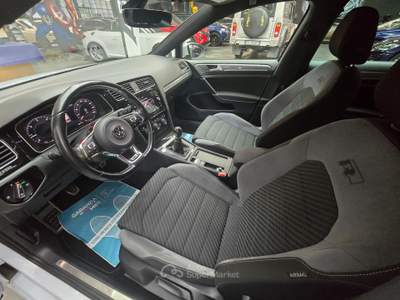 Volkswagen Golf VOLKSWAGEN GOLF R-Line 1.6 TDI 116 CV 5p. SPORT Bianco usata Torino