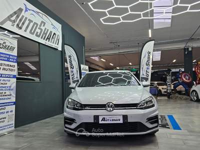 Volkswagen Golf VOLKSWAGEN GOLF R-Line 1.6 TDI 116 CV 5p. SPORT Bianco usata Torino