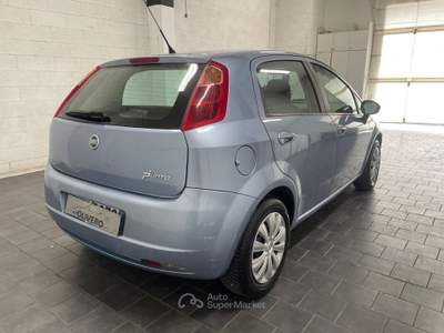 Fiat Grande Punto 1.2 5 porte 65CV Dynamic-UNIPRO Blu/Azzurro usata Fossano