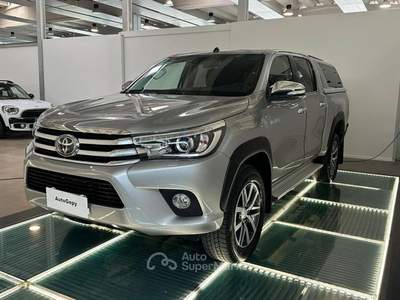 Toyota Hilux 2.4 D-4D 4WD 4 porte Double Cab Executive Grigio usata Reggio nell'Emilia